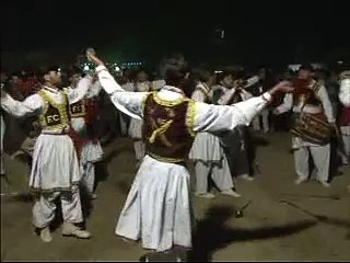 Huner Mela begins with cultural dances, cuisines