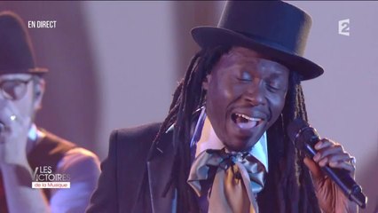 Faada Freddy - We Sing In Time - Les Victoires de la Musique 2016