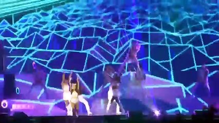 Ariana Grande at Montreal Honeymoon Tour (Video HD)