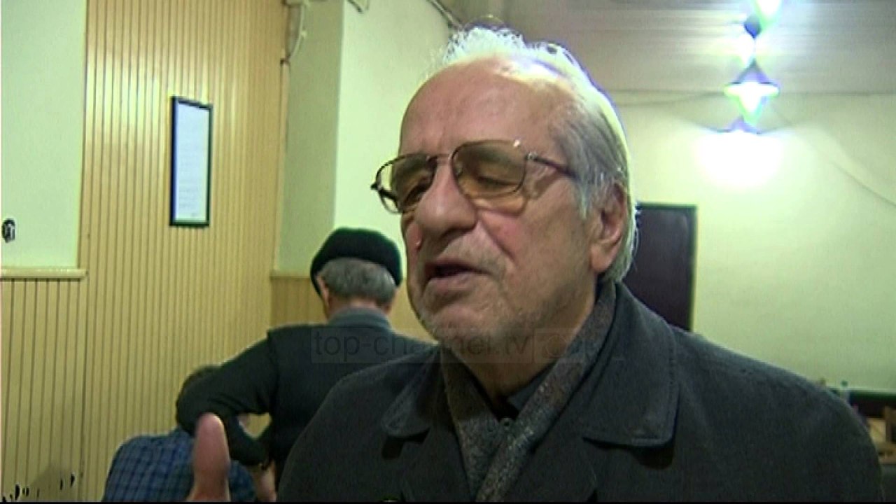 Serbia bllokon pensionet - Top Channel Albania - News - Lajme