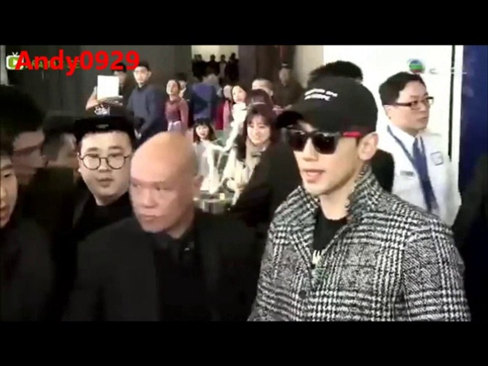 Rain Jung Ji-Hoon 在香港 機場 2016年1月29日。