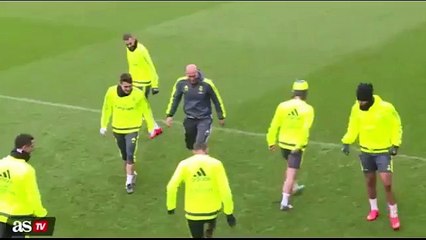 Zidane régale toujours à l’entraînement