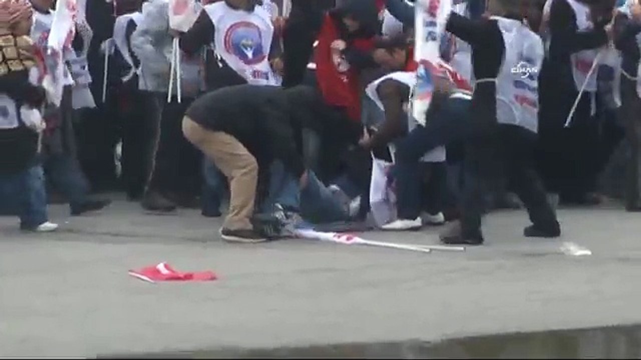 Eğitim-İş’in eylemine biber gazlı ve TOMA’lı müdahale: 100 gözaltı