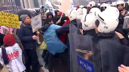 TMMOB üyelerinin yürüyüşü biber gazı ile engellendi