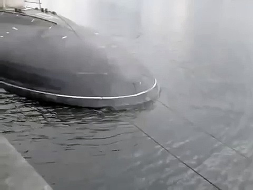 ESTORNUDO DE SUBMARINO (360p)