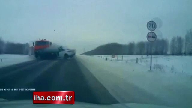 Direksiyon başında uyumanın bedelini canıyla ödedi