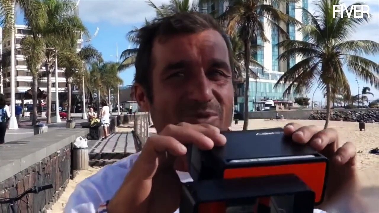 ---5 Smartphone Gadgets You NEED To Get #1