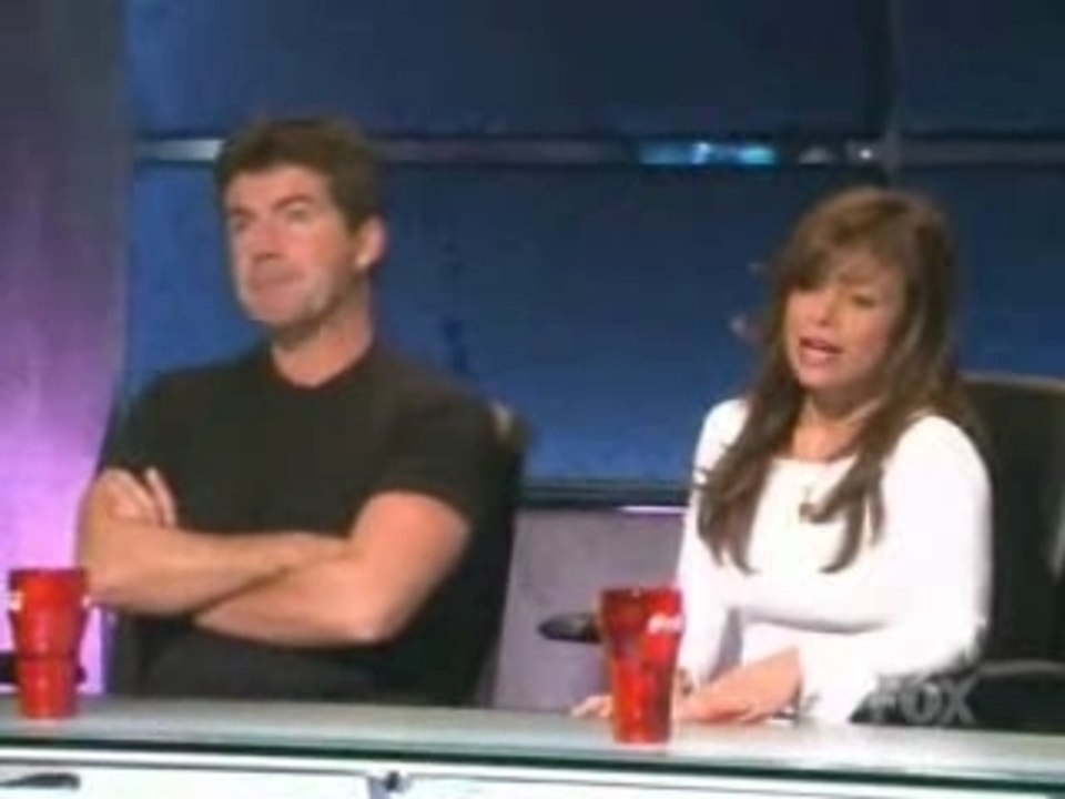 Season 2 - paula hit simon