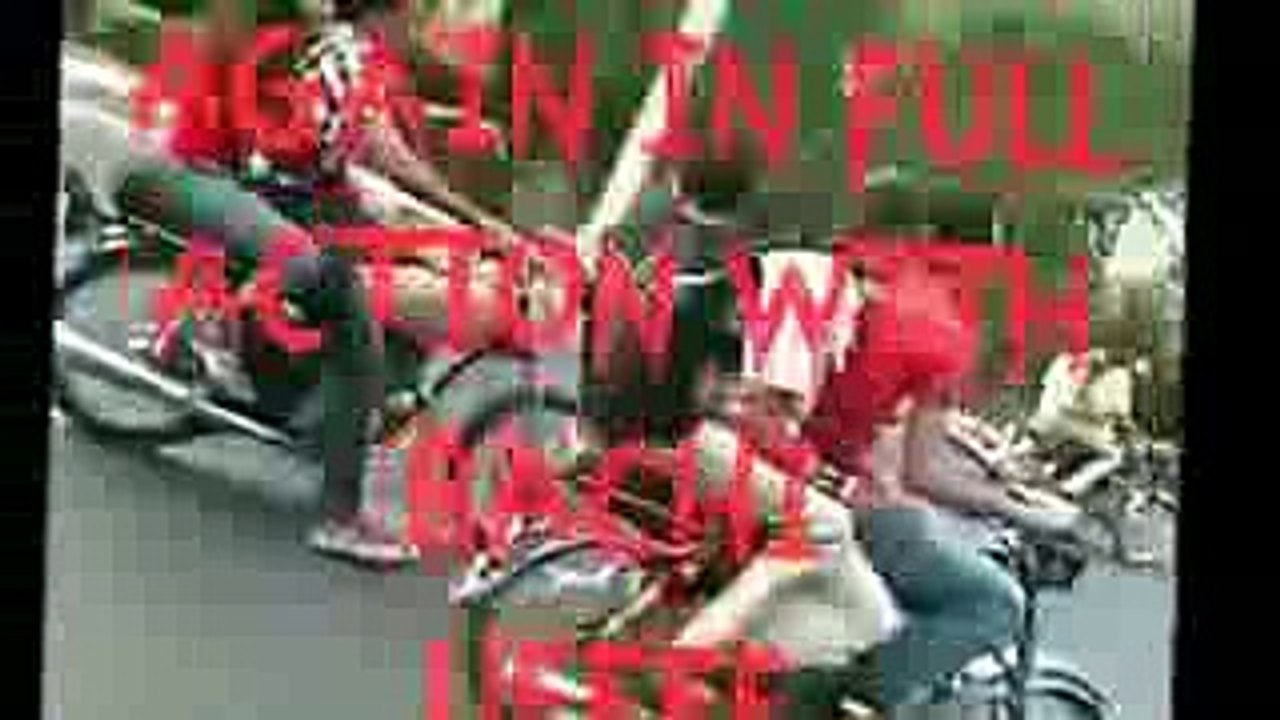 Pakistani FUNNY CUTE girl bike stunt