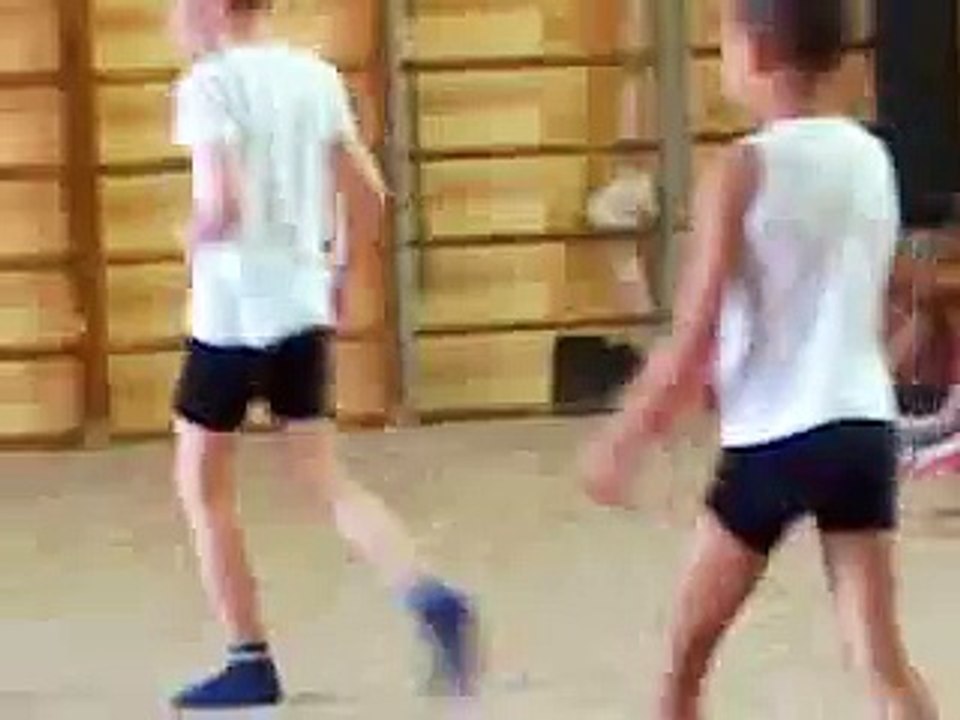 спортивная акробатика сдаю на 2 юн. разряд. 4