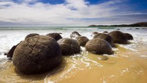 How New Zealand’s Moeraki Boulders Came To Be