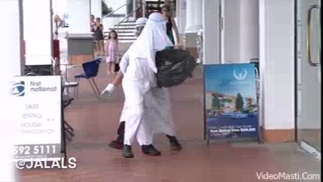 Hot Girl Trying Nanga Mujra In Public Media - Desi Girls Video