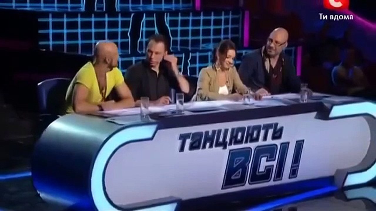 Девушка без комплексов