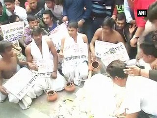 Youth Congress protests against AAP in Delhi