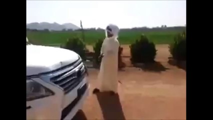 Арабы в шоке от машины!