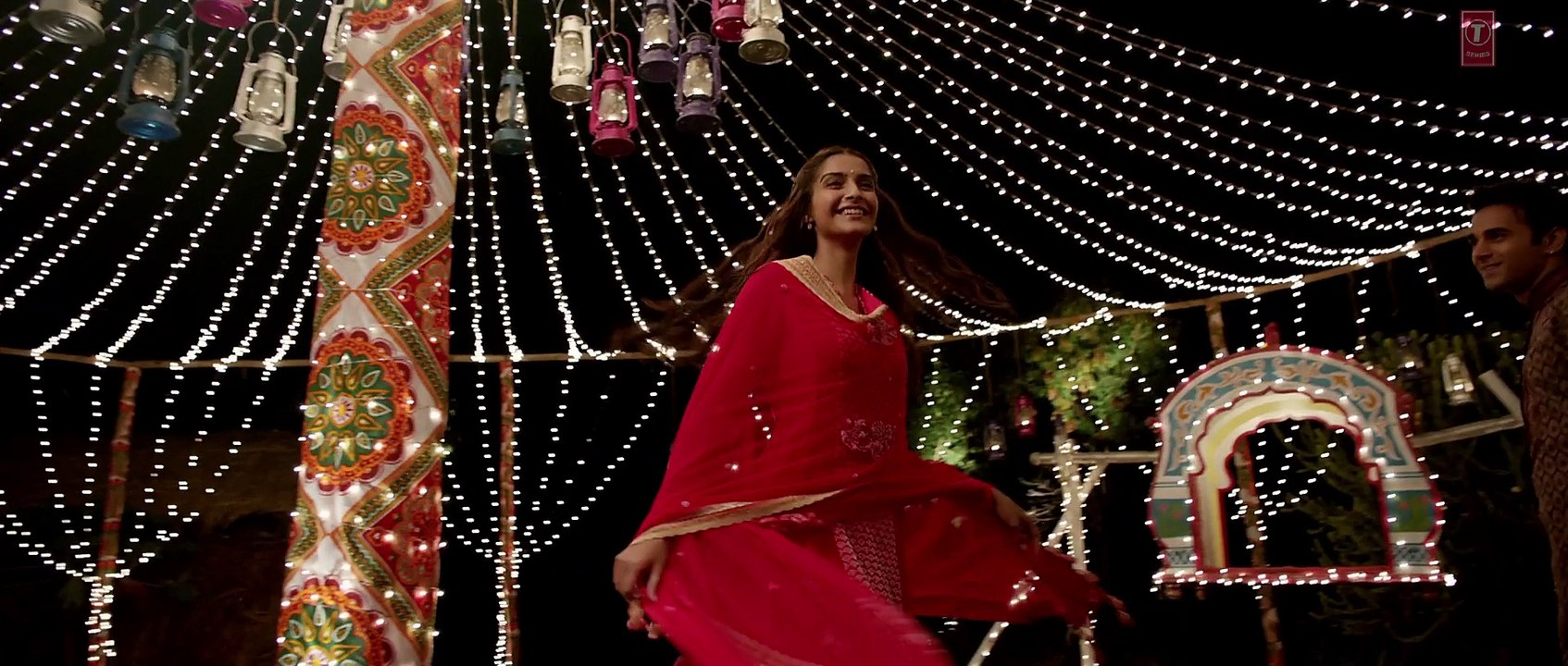 'Mere Naina Kafir Hogaye' FULL VIDEO Song | Dolly Ki Doli | T-series