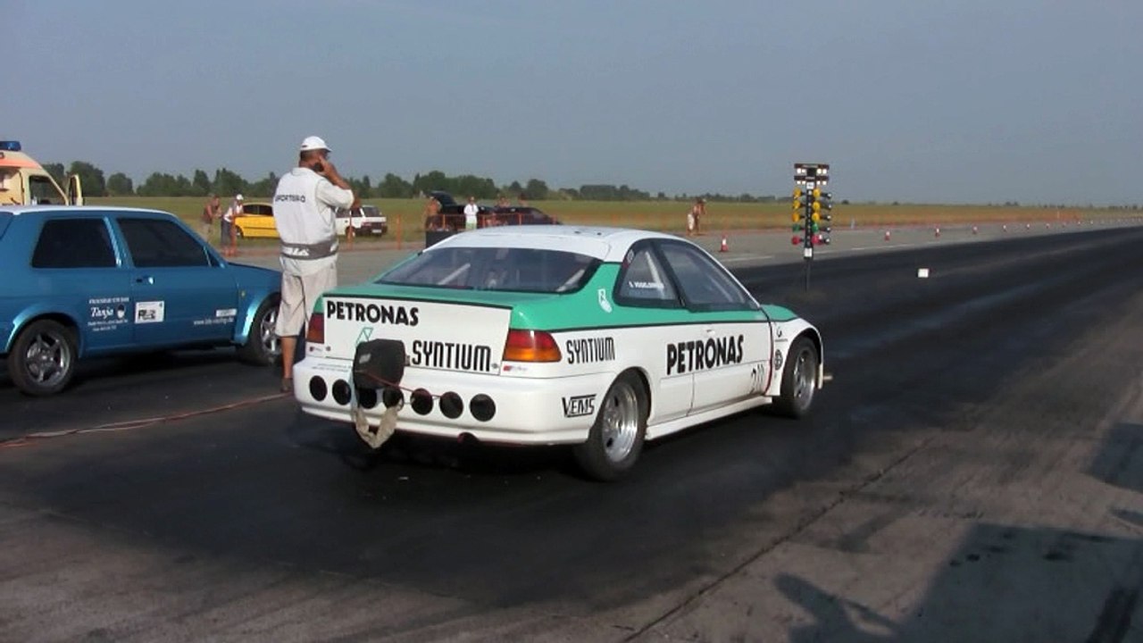 Petronas Honda Civic Turbo Vs. VW Golf II Turbo II