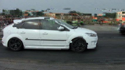 Ford Focus RS Vs. Opel Corsa Turbo