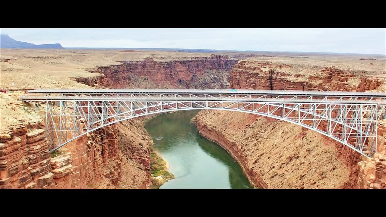 Vacation - official trailer (2015) Chris Hemsworth Chevy Chase Beverly D'Angelo