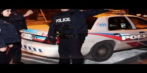 Suspected gunman surrenders (News World)