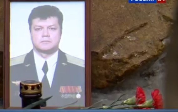 В честь погибшего в Сирии Олега Пешкова назовут улицу и истребитель