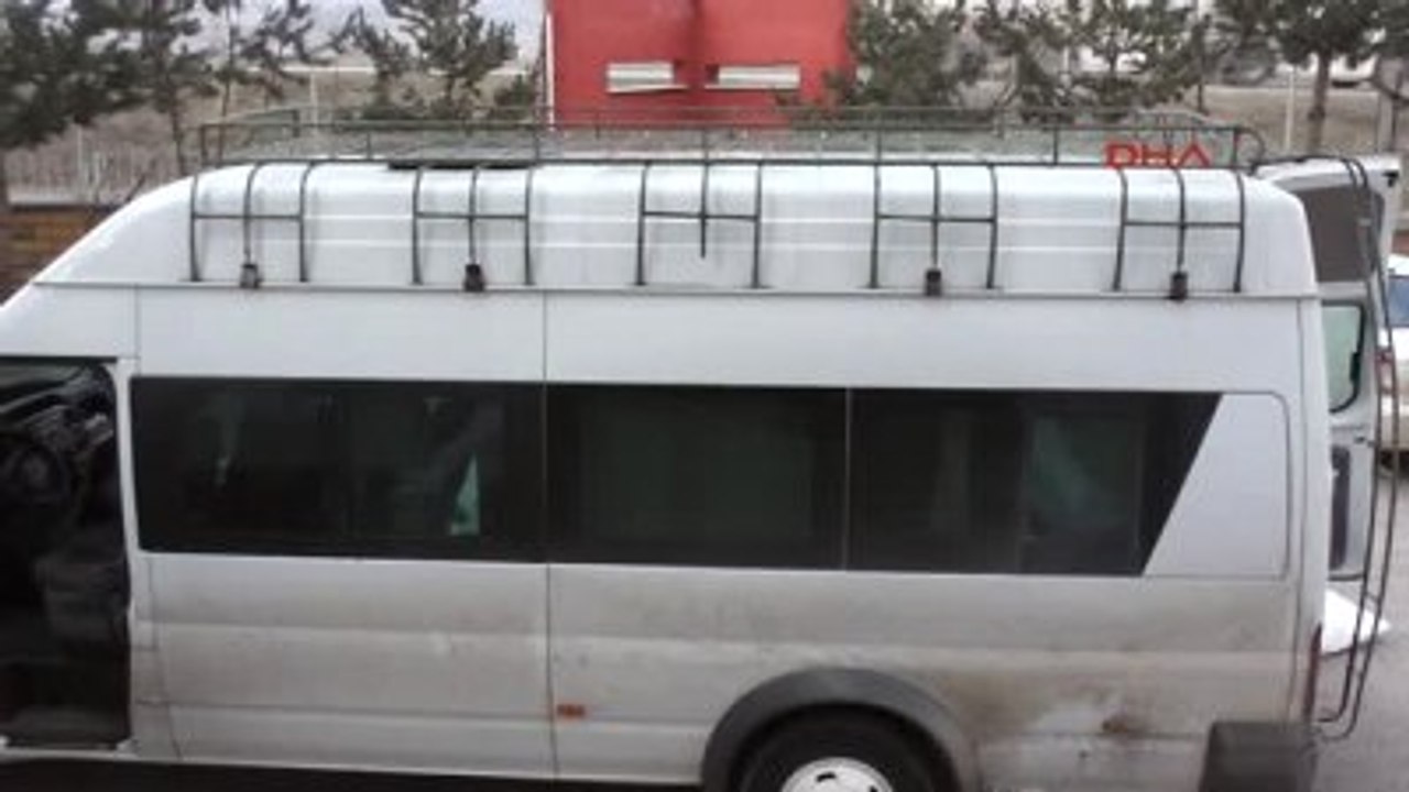 Sivas Suşehri'nde 3500 Paket Kaçak Sigara Yakalandı