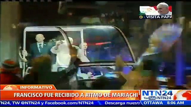 Mariachis y cientos de feligreses: así fue la calurosa bienvenida al papa Francisco en territorio mexicano