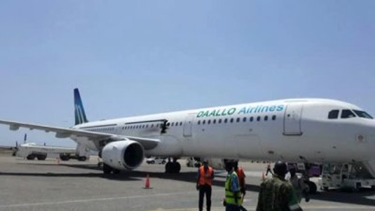 Al-Shabab Somali?de Uçağa Bombalı Saldırının Hedefi Batılı Ajanlar ve Türk NATO Askerleriydi