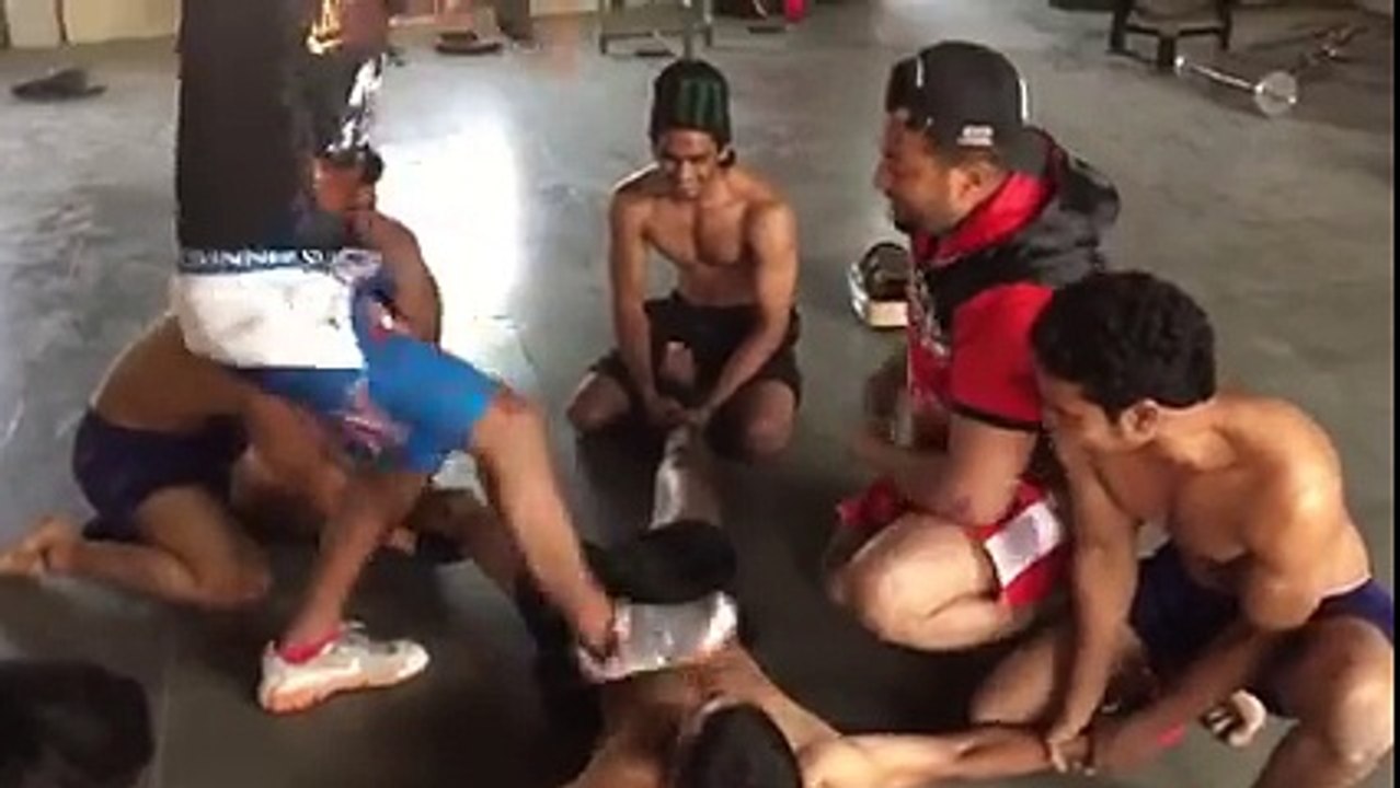 And just when you thought your abs training was grueling, check out Muay Thai Training & MMA extreme