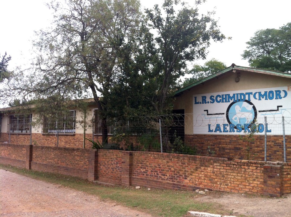L.R. Schmidt Primary School