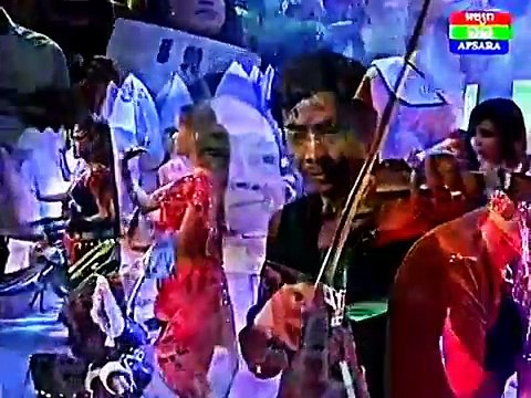 ឳ ភ្នំពេញអើយ|Khmer song, ឱ!ភ្នំពេញអើយ|36 Hours in Phnom Penh, Cambodia | The New York Times (News World)