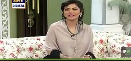 Ayesha Khan Ayesha Sana ka mazak uratay huay...