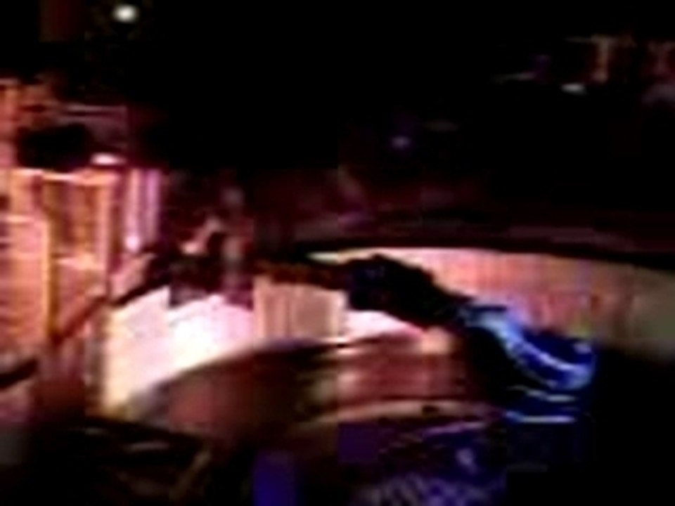 DANSE AVEC LES ROBOT