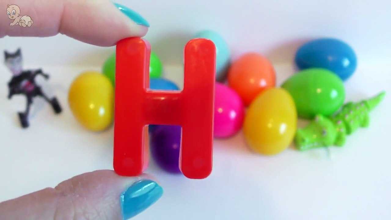 Minions Kinder Surprise Egg Learn-A-Word! Spelling Creepy Crawlers! Lesson 6