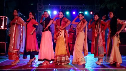 The London Thumakda Bride, Indian wedding at his best