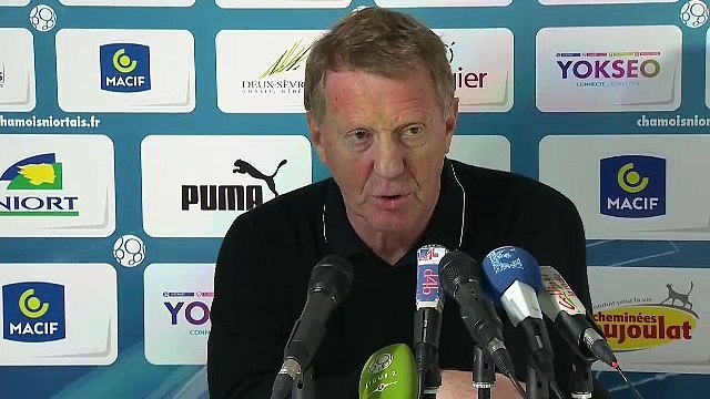 Réaction d'Alex Dupont après Chamois Niortais - Stade Brestois 29