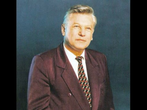 Milance Radosavljevic - Secas li se kad smo klinci bili (uzivo)