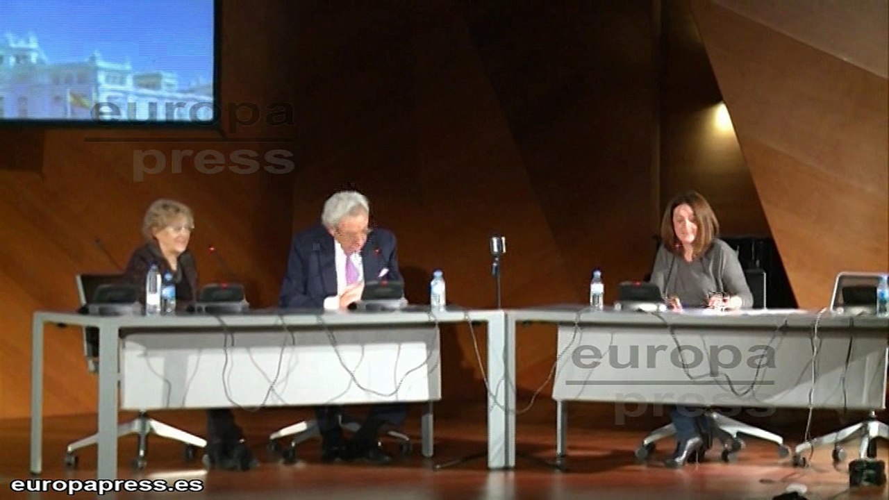 Manuela Carmena apuesta por la radio en Madrid