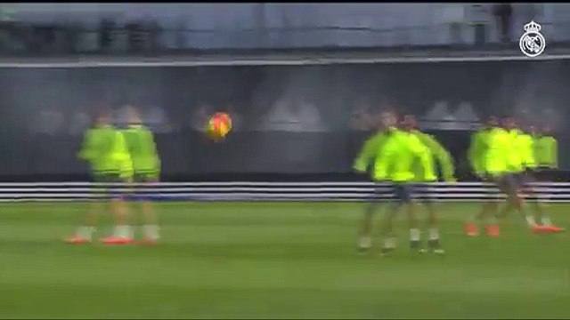 Cristiano Ronaldo Scored Amazing Goals During training 13.02.2016