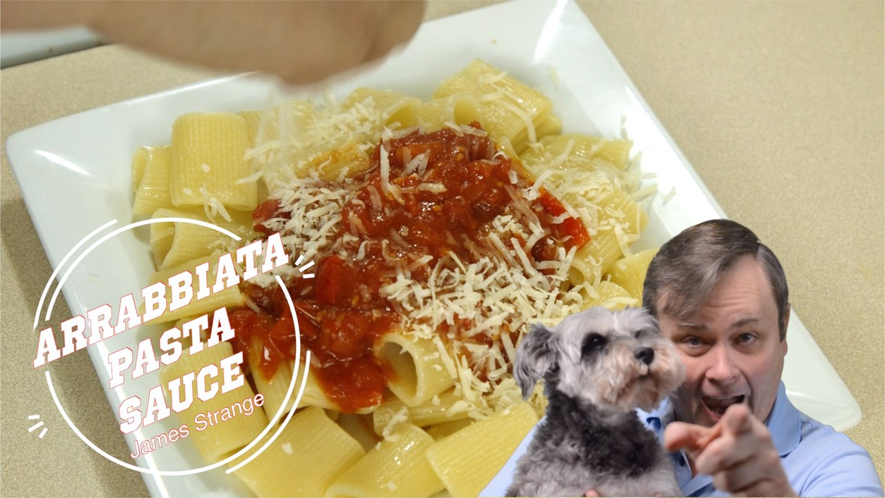 Pasta with Arrabbiata sauce / Sugo All'Arrabbiata