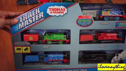 Thomas & Friends: Special Edition Racing Thomas Trackmaster Set Unboxing