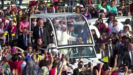 El papa da misa en la Basílica de la Guadalupe