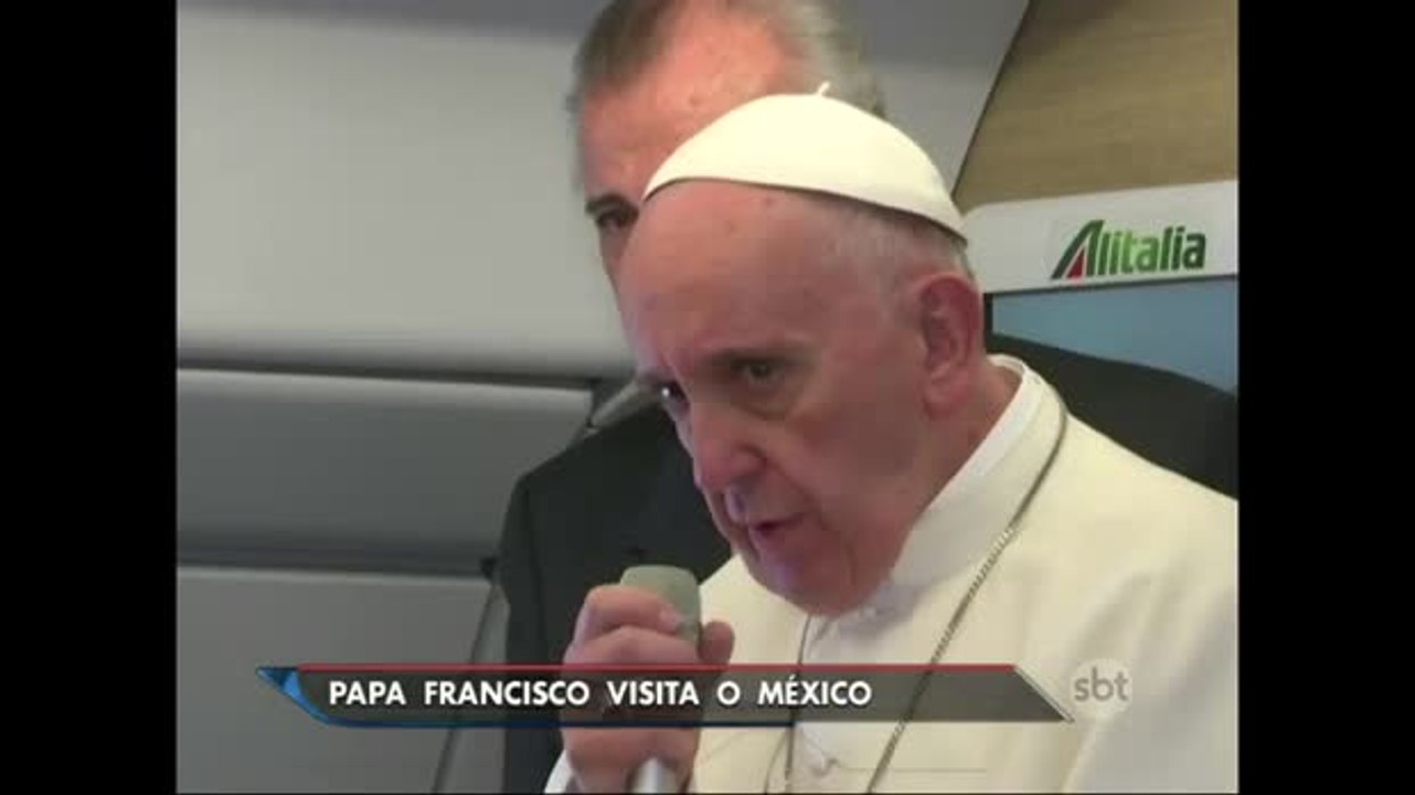 Papa Francisco chega ao México para visita de cinco dias