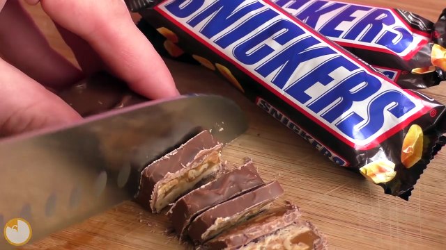 Горячий коктейль Сникерс. Очень ВКУСНЫЙ напиток всего за 1 минуту - За 60 секунд