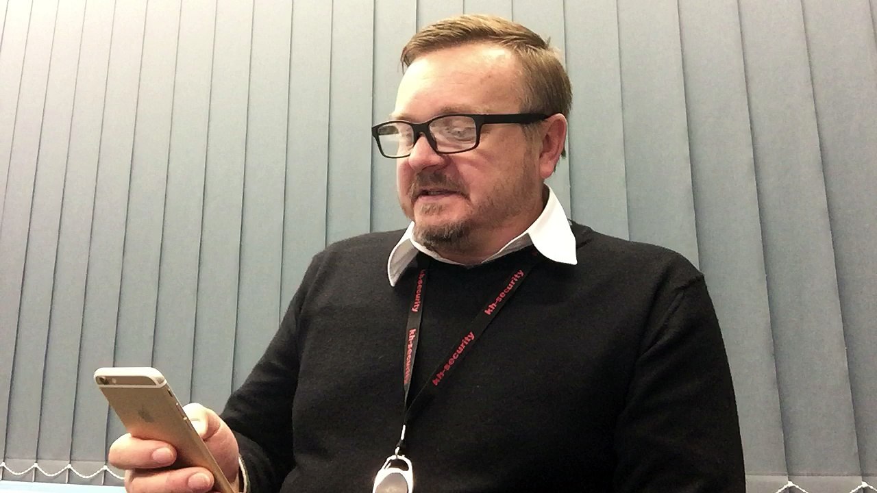 Живешь в Германии скажи правду ➤  Избили бейсбольными битами Русские-Немцы беженцев