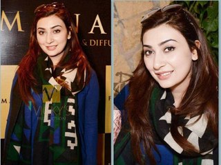 Maya Ali & Ayesha Khan singing Mann Mayal OST