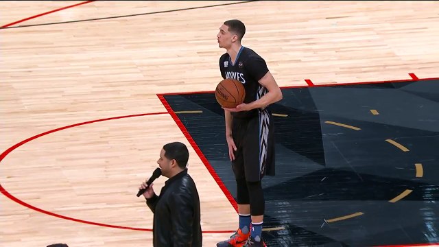 Zach LaVine Windmill from the Foul Line