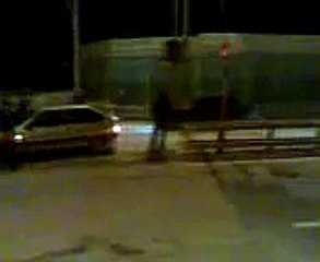 Уличные гонки 2106 vs BMWm5 апр07