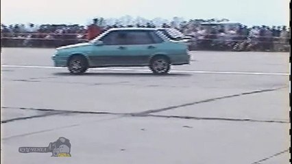 Уличные гонки в России