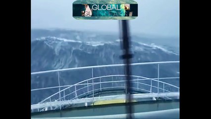 100 Foot Wave Hits Ship